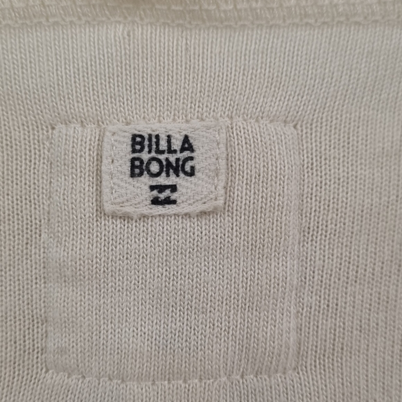 BILLABONG Women's long sleeve top, size Medium California Love Bear - Picture 5 of 6